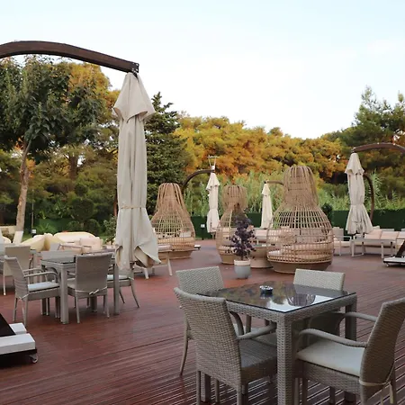 Hotel Lara Garden 2*